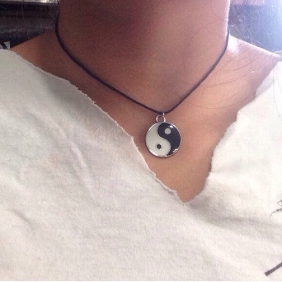 Handmade Jewelry - Yin yang choker