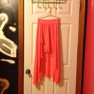 Pink high-low skirt