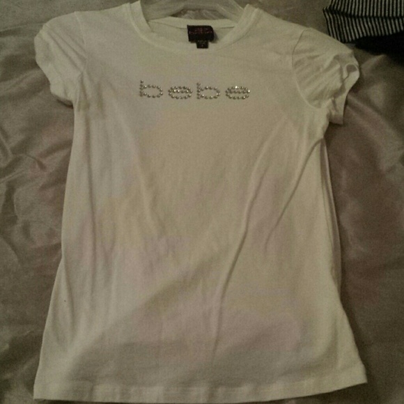 2B Bebe white top - Picture 1 of 2