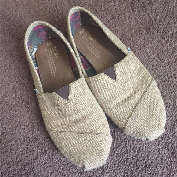 FLASH SALE! Toms
