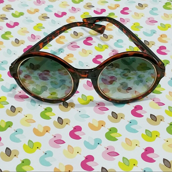 BROWN TORTOISE LARGE ROUND SUNGLASSES
