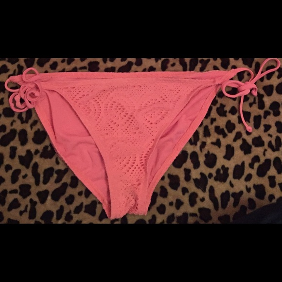 Coral pink bikini bottoms💗