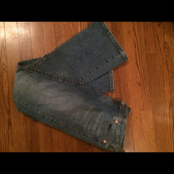 Maternity blue jean small