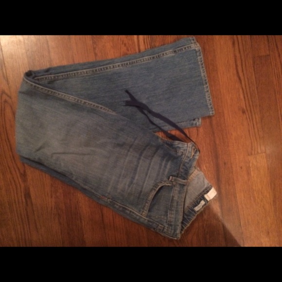 Old navy maternity blue jean waist tie size 4