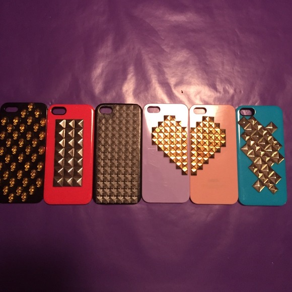 Set of 6 studded iPhone 5/5s cases