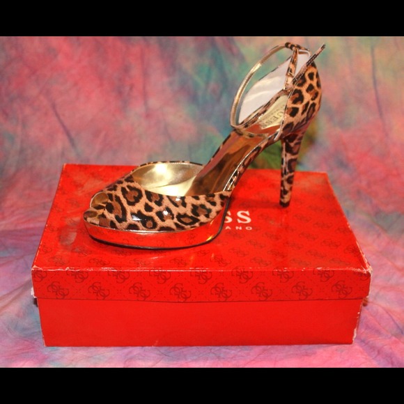 New Guess Danella Gold Mirror Heel Leopard Peep Toe Platform Heels Pumps 9 - Picture 6 of 6