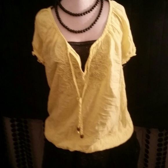 Yellow flutter top