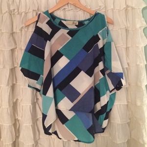 Abstract print cold shoulder top