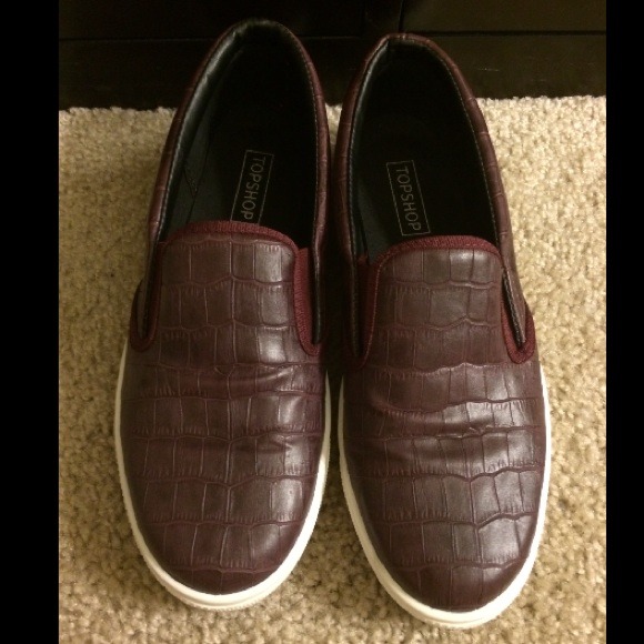 Topshop Shoes - Topshop burgundy snakeskin slip-on!