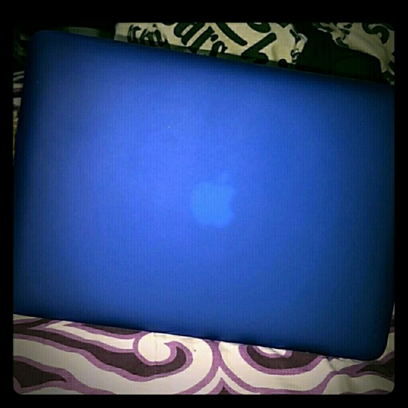 MacBook hard shell case 13"