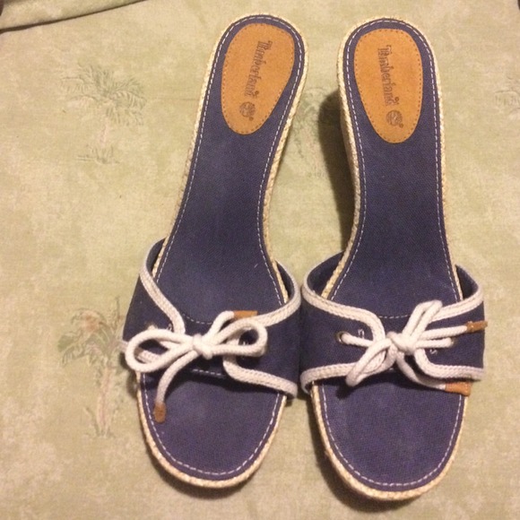 Timberland Shoes - Timberland Natural Navy slide woven covered heel