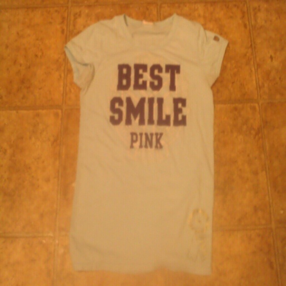 Vs pink t-shirt