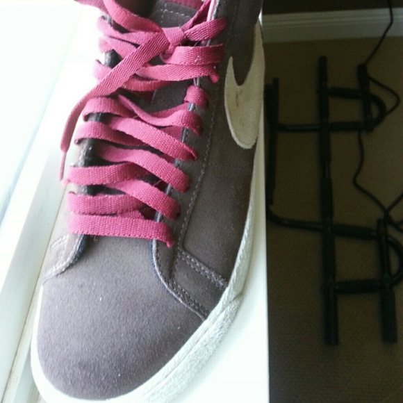 Nike Basketball Shoes Gently Worn