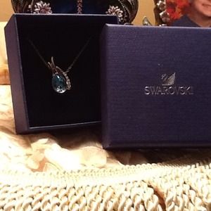 Swarovski crystal Aqua necklace