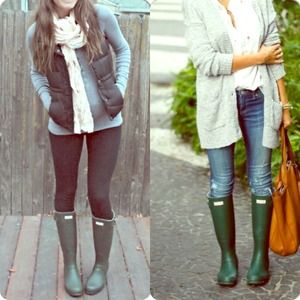 Dark green vintage Hunter boots