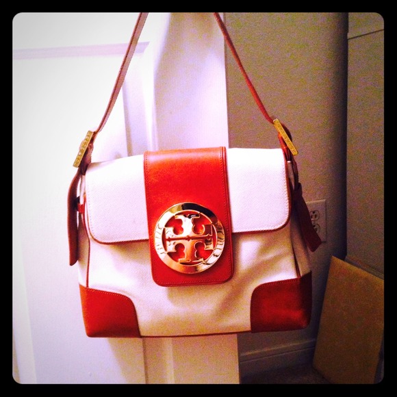 Tory Burch 100% authentic shoulder bag