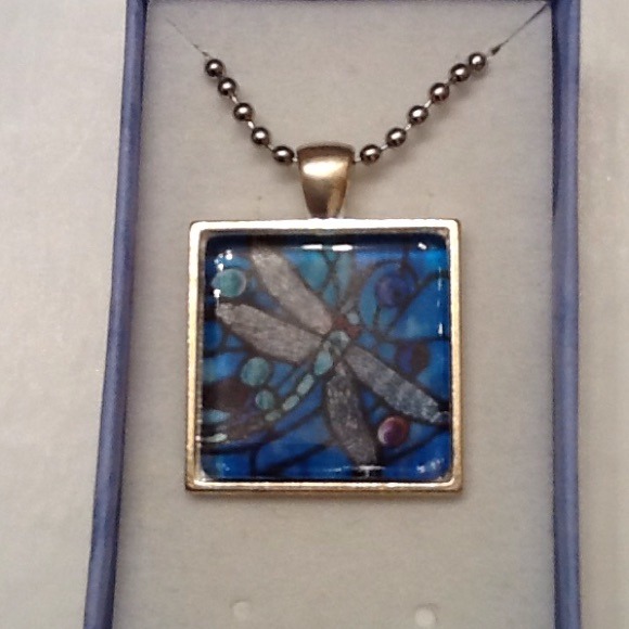 Dragonfly pendent