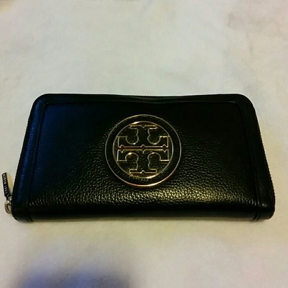 Tory Burch Amanda Wallet