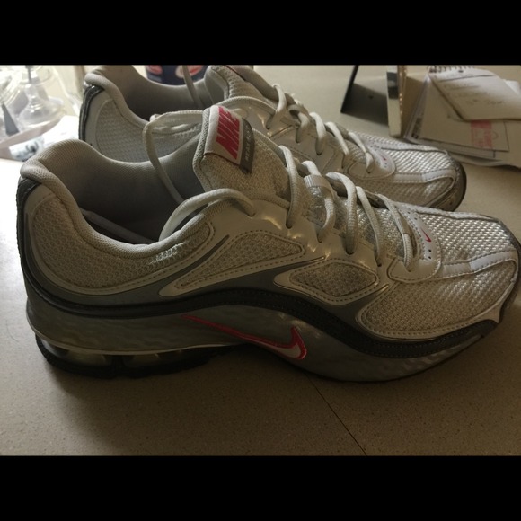 Nike REAX