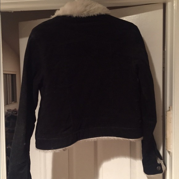 Black corduroy jacket with faux fur - Picture 2 of 3