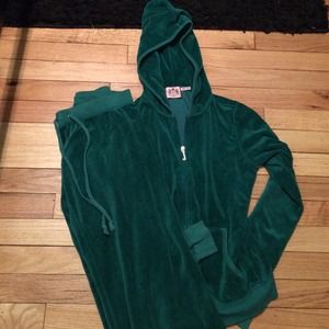 Brand New Juicy Couture Velour Sweatsuit