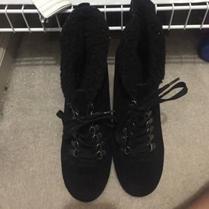 Nine West lace up wedge booties