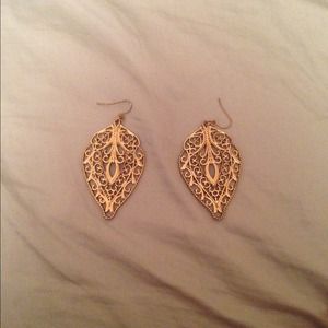 Gold earrings