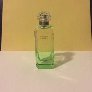 *SOLD* HERMÈS Un Jardin sur le Toit 3.3 oz
