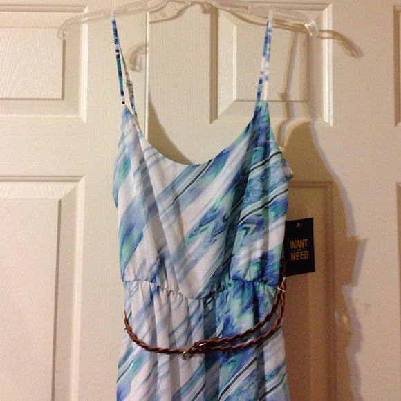 Nordstroms want and need dress - Picture 2 of 4