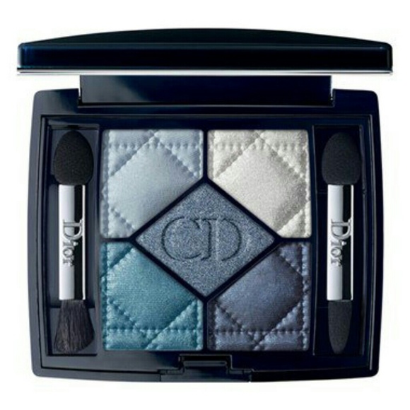 Dior eyeshadow 276 Carre Bleu
