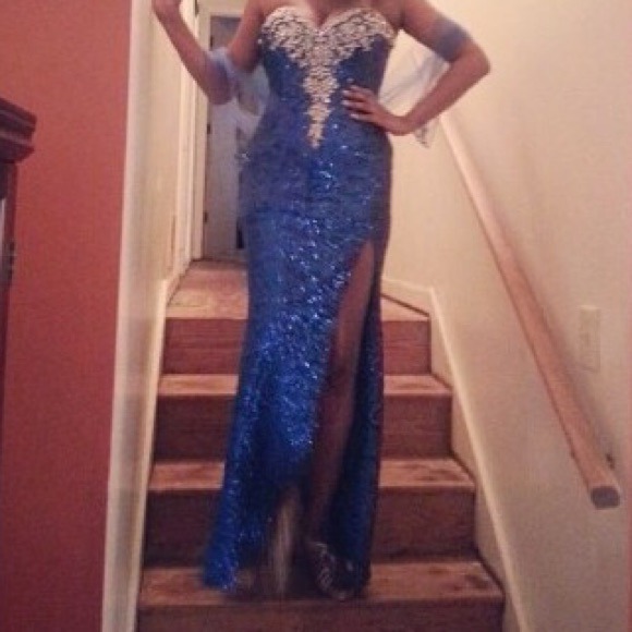 Prom dress