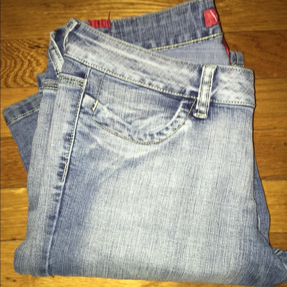 Jeans - Picture 3 of 3