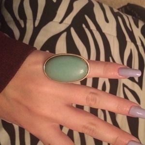Green stone ring