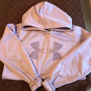 Under armour sweatshirt
