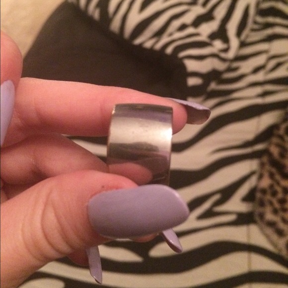 Silver thick ring - Picture 3 of 4