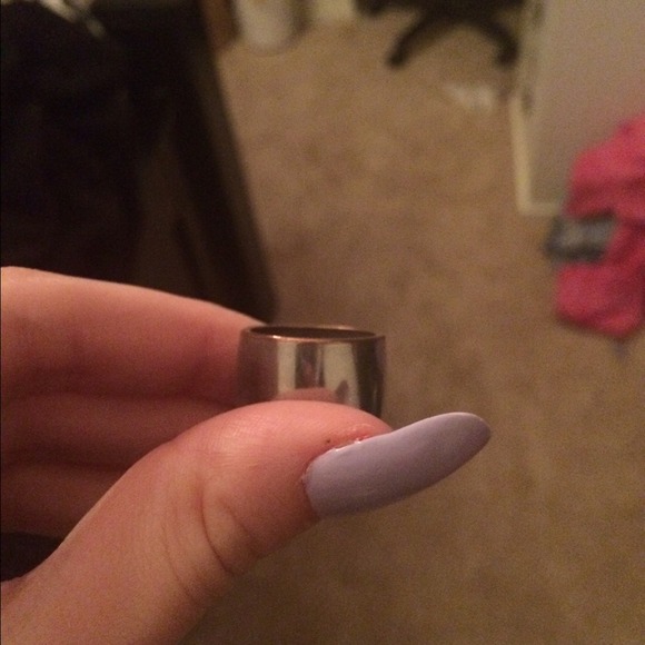 Silver thick ring - Picture 4 of 4