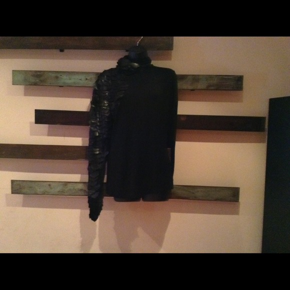Black "Scales" Mock Neck Top