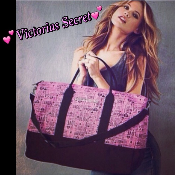 🎯Sold/Reserved🎯VS Pink &Black getaway duffle bag