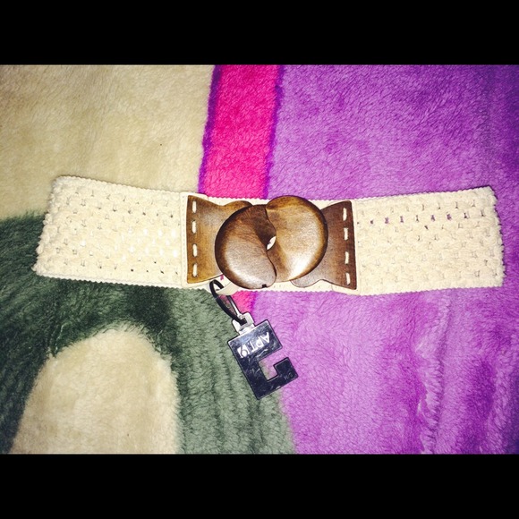 Apt9. Belt