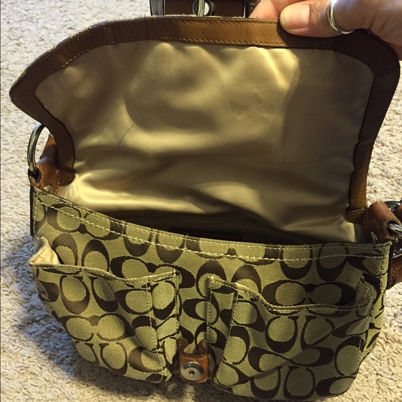 Sold🎉 Coach signature print with braided leather - Picture 3 of 4