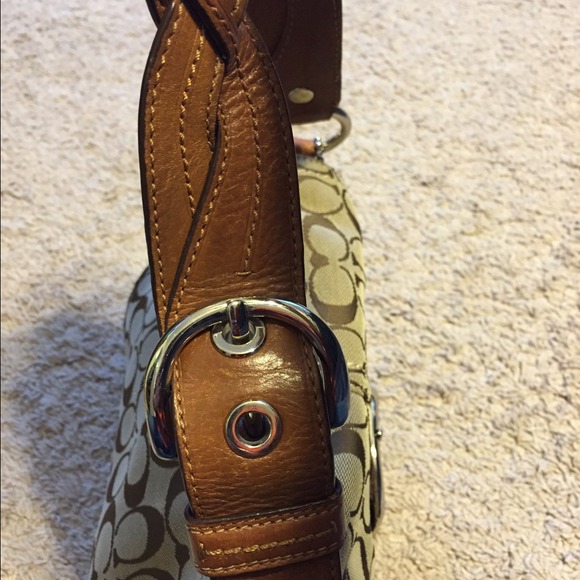 Sold🎉 Coach signature print with braided leather - Picture 4 of 4