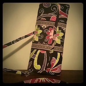 Vera Bradley wallet with detachable strap