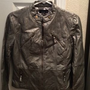 MOVING SALE~PRICE DROPFaux leather metallic jacket