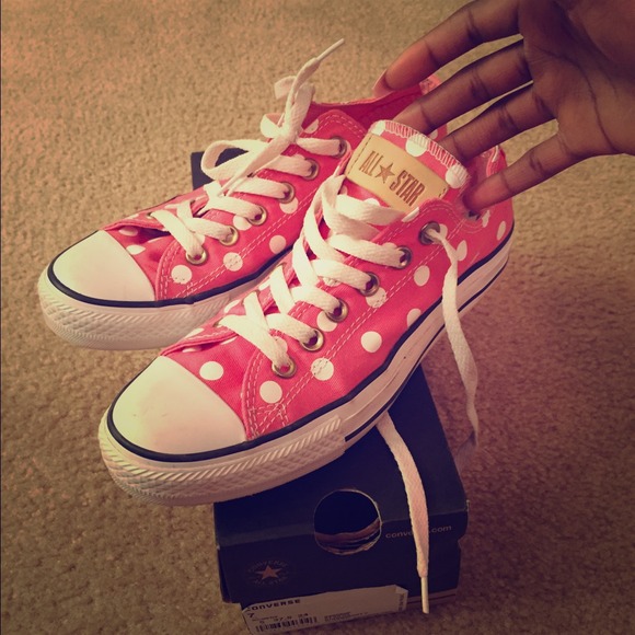 Pink Polka Dot Converse