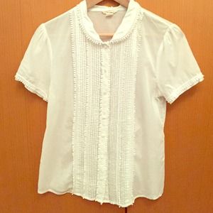 Adorable J.Crew vintage closet short sleeve white