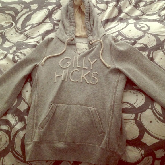 Gilly Hicks Grey Sweatshirt