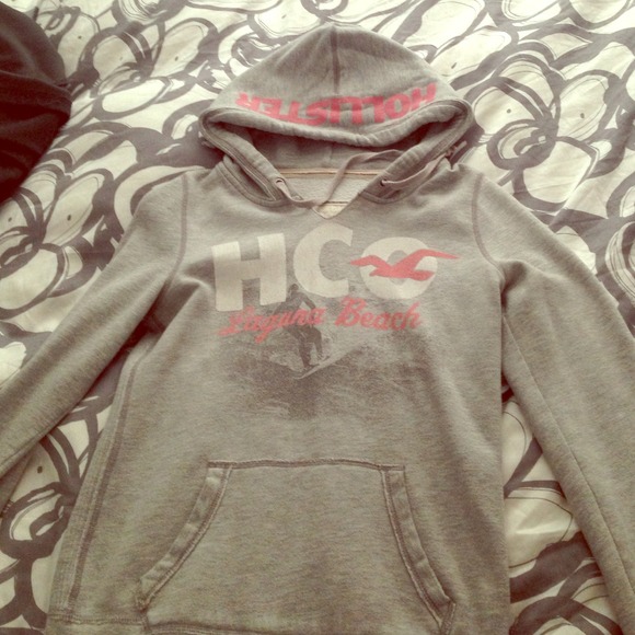 Grey Hollister sweatshirt girls large womens small