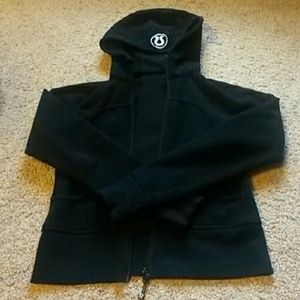 Black lululemon scuba hoodie