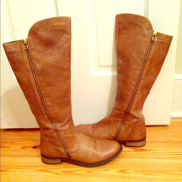 Steve Madden SHAWNY boots! REDUCED PRICE!!!
