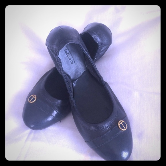 Navy Talbots leather flats
